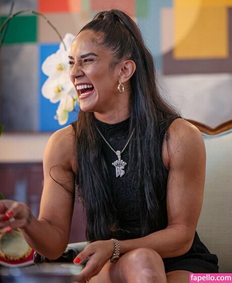 Amanda Serrano star hot img