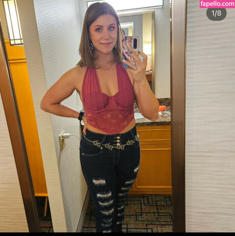 Growler85 high quality actress photos