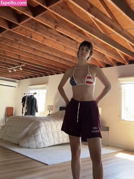 Madeline Quinn star images