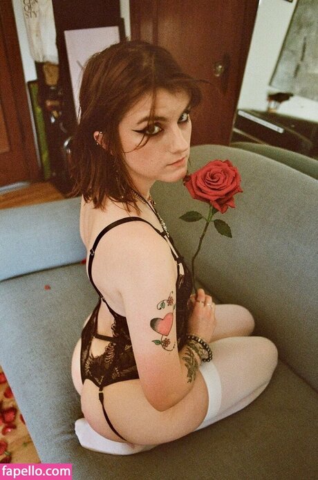 Msvioletvixxen star sex galleries