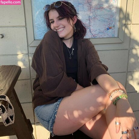 Msvioletvixxen perfect actress pictures