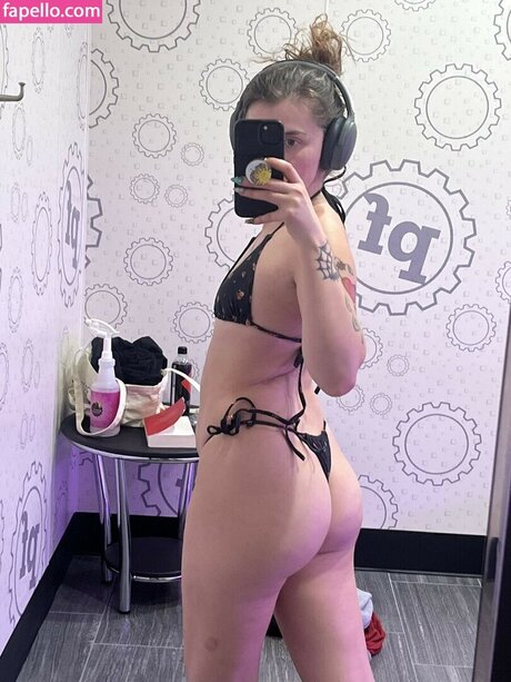 Msvioletvixxen star sexy picture