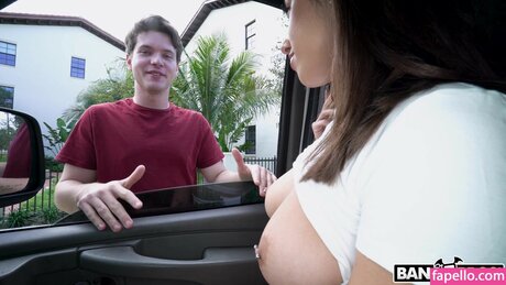 blonde babe onlyfans hd gallery