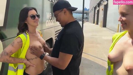 Beautiful Girls Groped pornstar sex photos