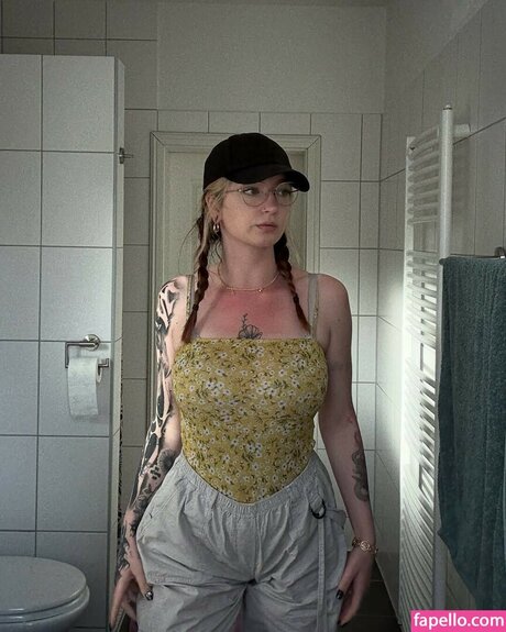 Kiras note pornstar top photos