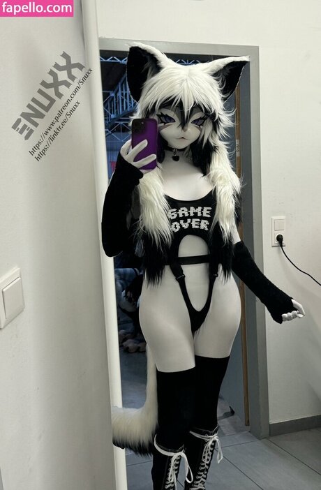 Snuxx pornstar adult image