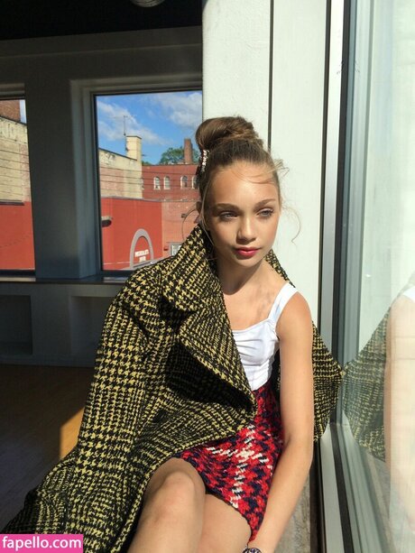 maddieziegler star nude pics