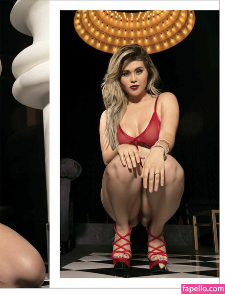 Araceli Gomita nude model gallery