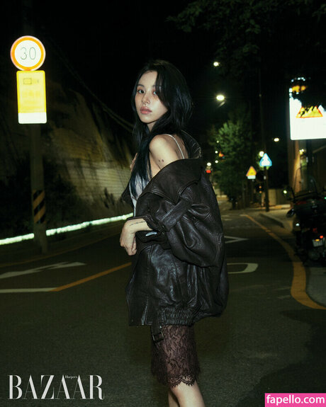 Chaeyoung naked star photos