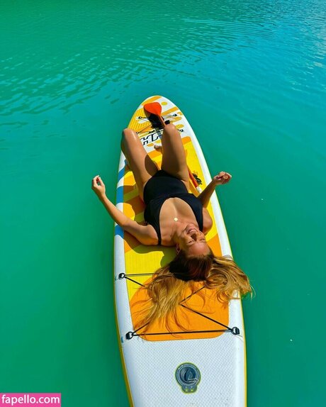 petite girls onlyfans pretty pics