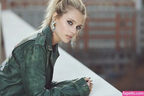 bikini nude onlyfans nude archive