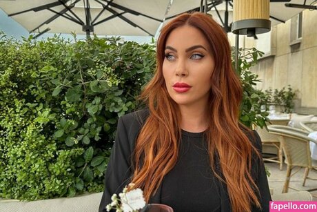 fake tits onlyfans art naked galleries