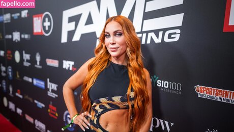 famous onlyfans pornos images