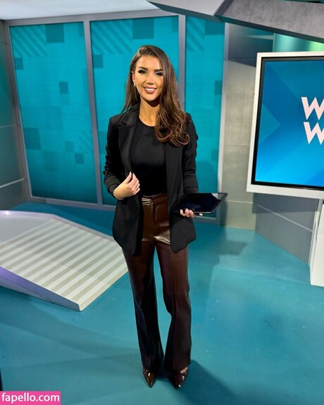 Kate Tracey perfect model pic