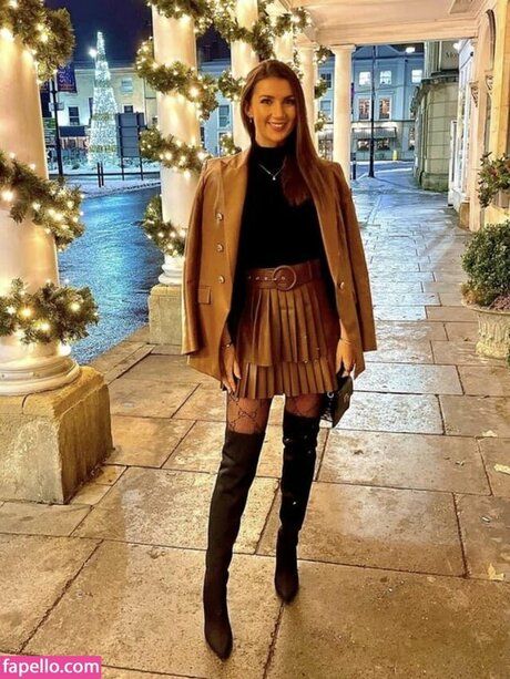 Kate Tracey sex model pics