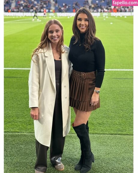 Kate Tracey naked model image