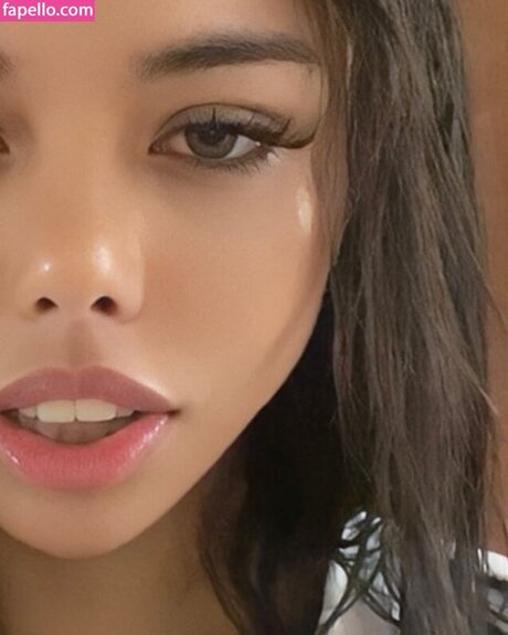 Ale oficial high quality model image