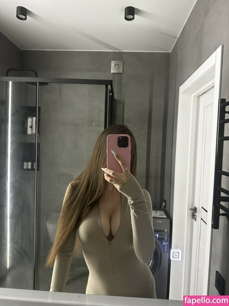 Meow lalli hot model archive