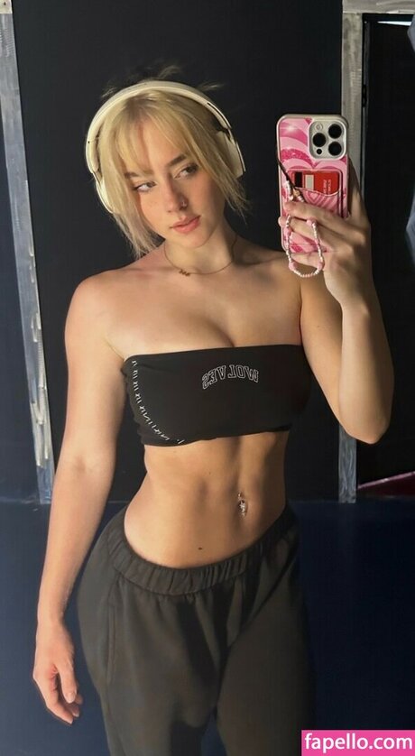 lizgrimess model beautiful archive