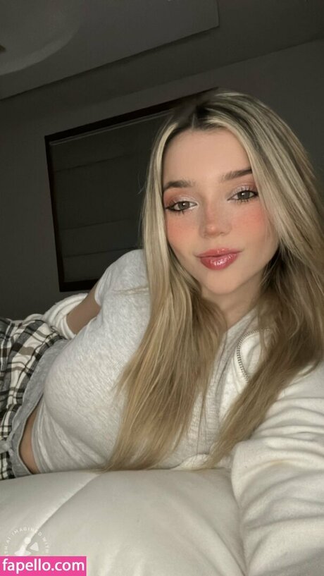 Nataliamx model free photo