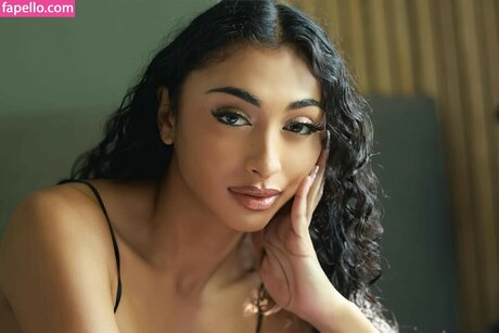 Jaya Araye Williams nice star pic