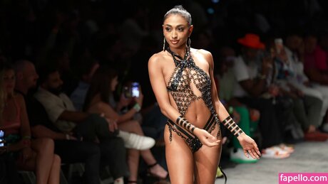 Jaya Araye Williams nudes model picture