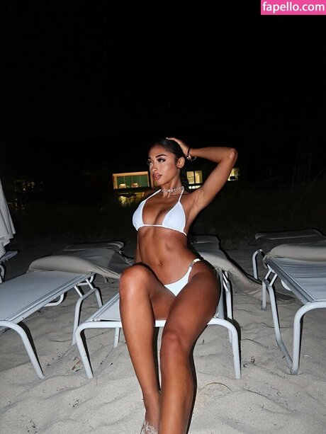 Jaya Araye Williams exclusive star galleries