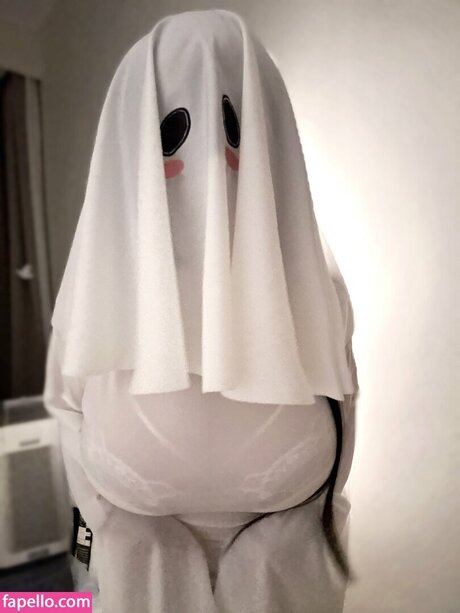 Misanay pornstar exclusive images