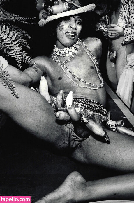 Arlene Le model high quality img