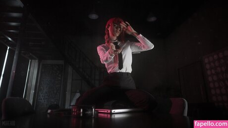 Lunnychan model porn pic