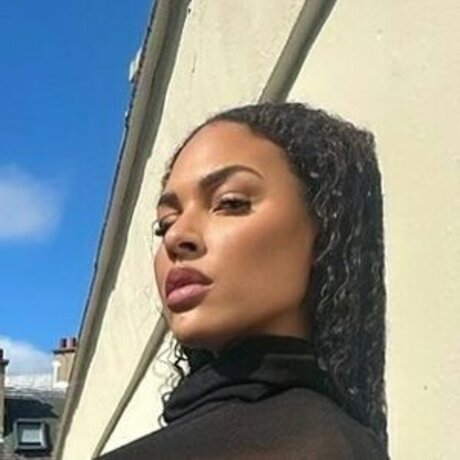 Liz Cambage pornstar perfect image