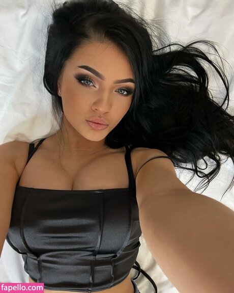 Anitkova best model pic