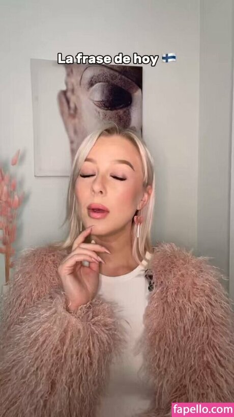 sinimakeup high quality model image