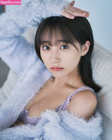 Tanaka Miku star naked gallery