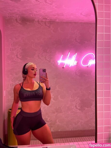 TaylorAnderson101 star erotic gallery