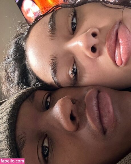 Alexis Carrington xxx star pics