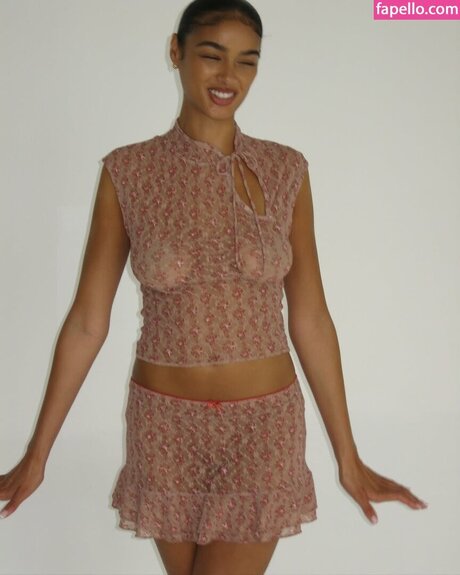 Alexis Carrington model nice img