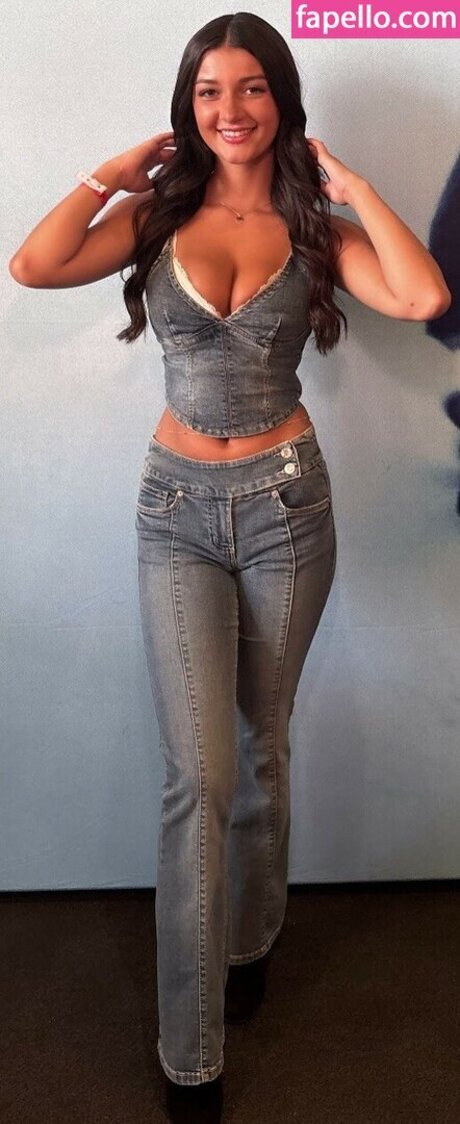 Gianna Thimons star free pics