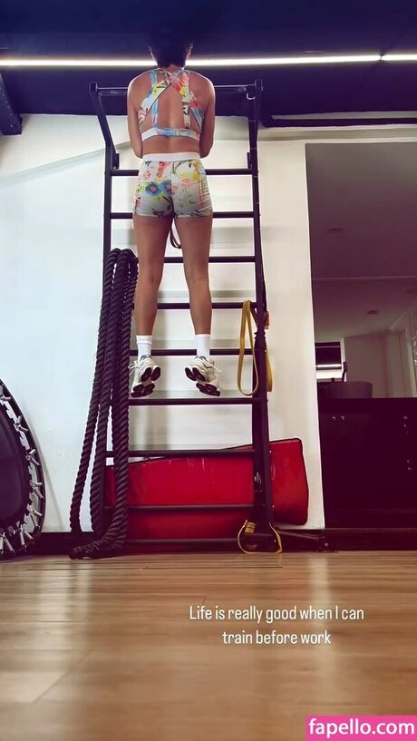 Carolina Oliveira nudes star pics