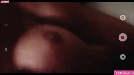 Carolina Oliveira star adult pics