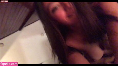 Carolina Oliveira erotic model images