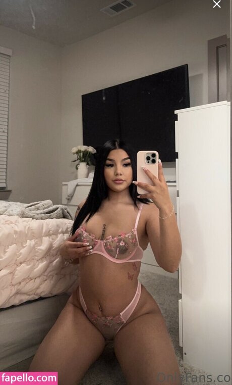 K arenny beautiful actress pics