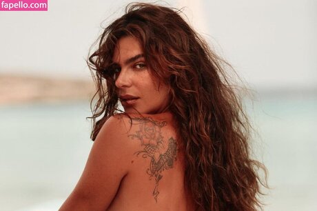 Mariana Goldfarb star perfect img