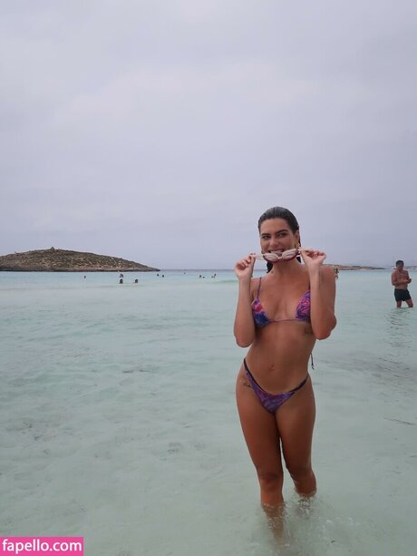 Mariana Goldfarb porn model pictures