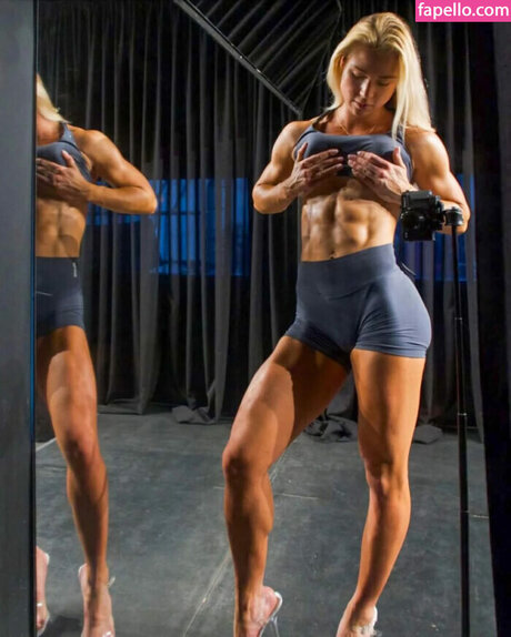 Leonarda Farkas best star galleries