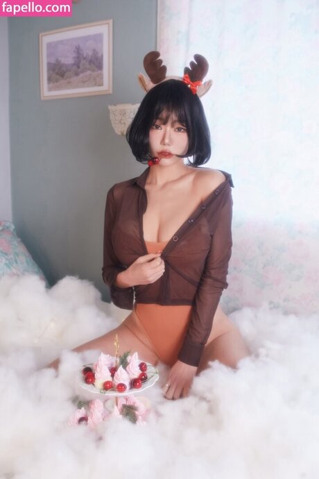 Beat Berry beautiful model images