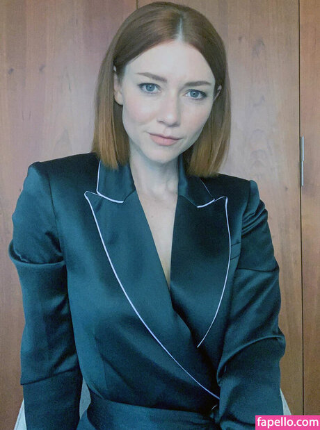 Valorie Curry star best pic