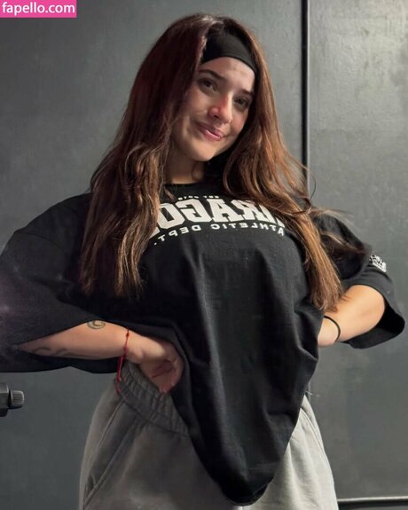 Mariana Campos model nude pictures