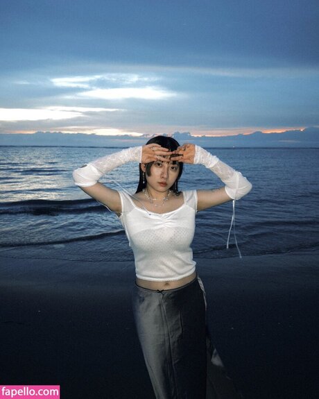 nianx1 model nudes archive