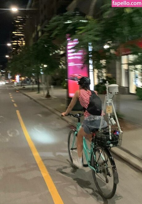 Kimy Leveron art actress archive